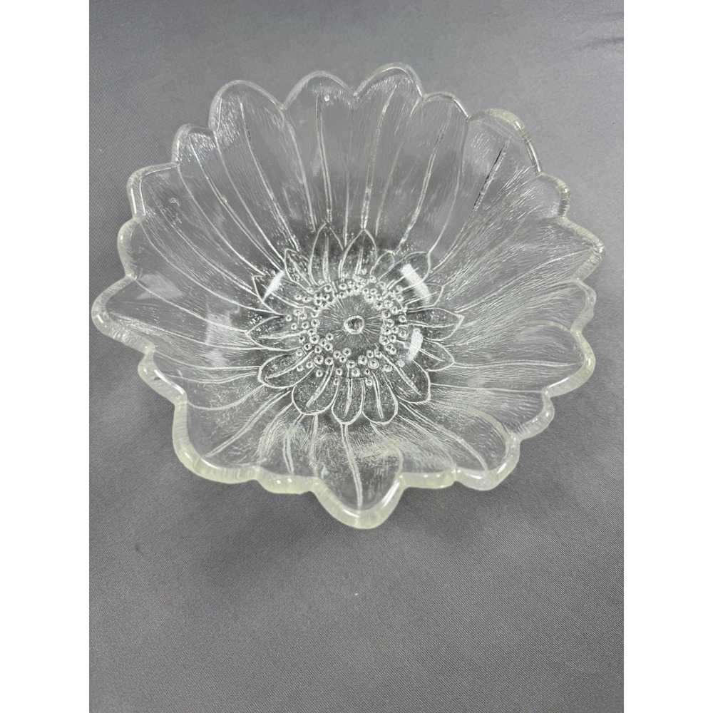 Lily Pons‎ Wild Rose 1960s Indiana Glass Clear Crystal Glass Flower Bowl 7"